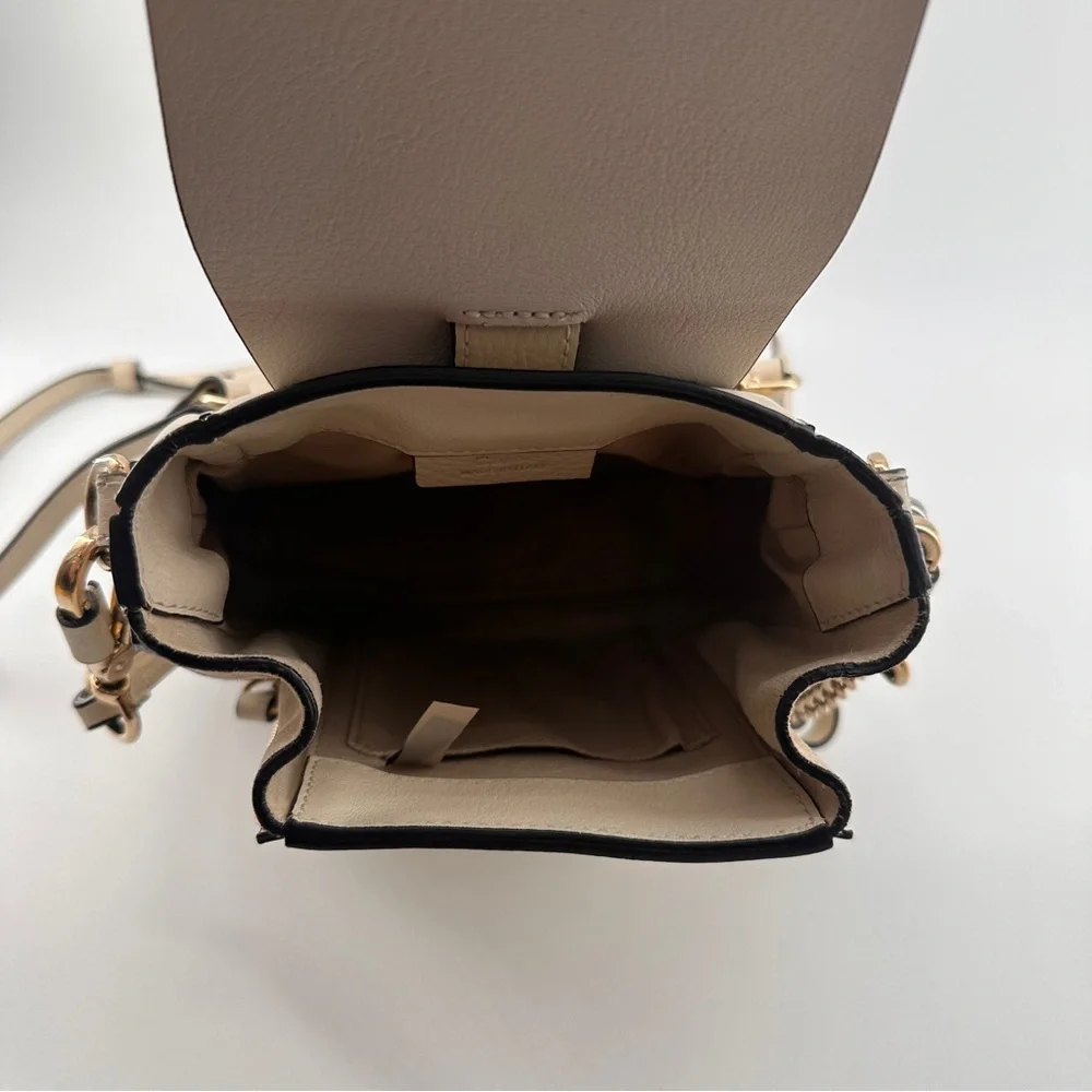 CHLOE
Suede Calfskin Mini Faye Backpack - Picture 7 of 16